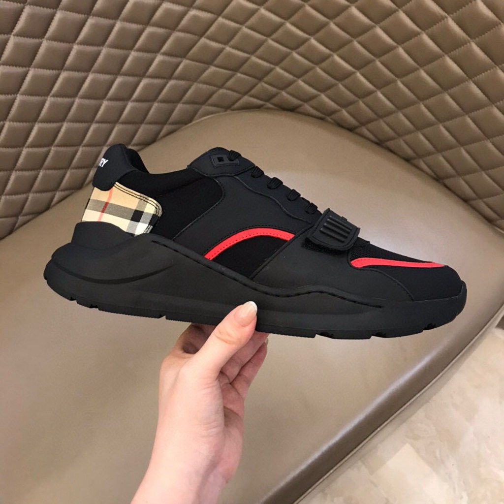 B*URBERRY SHOES